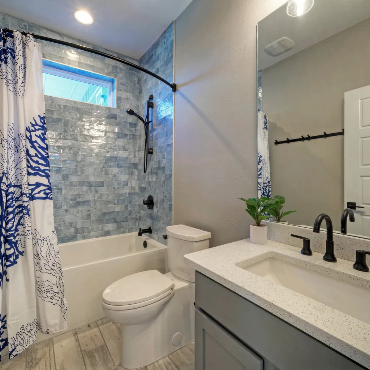 Marlin Cove - Image 40