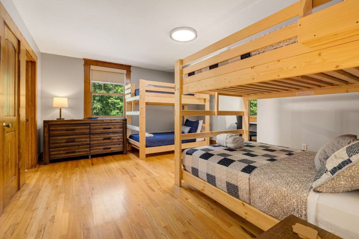 The Huntly Estate - Image 108