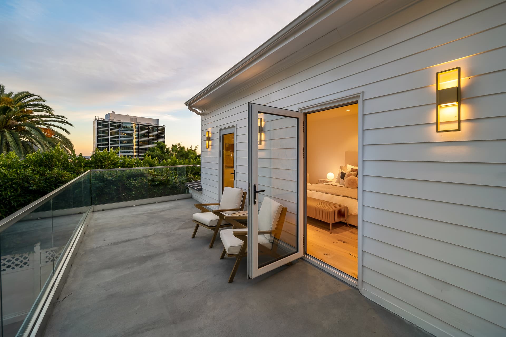 London Villa - Image 42