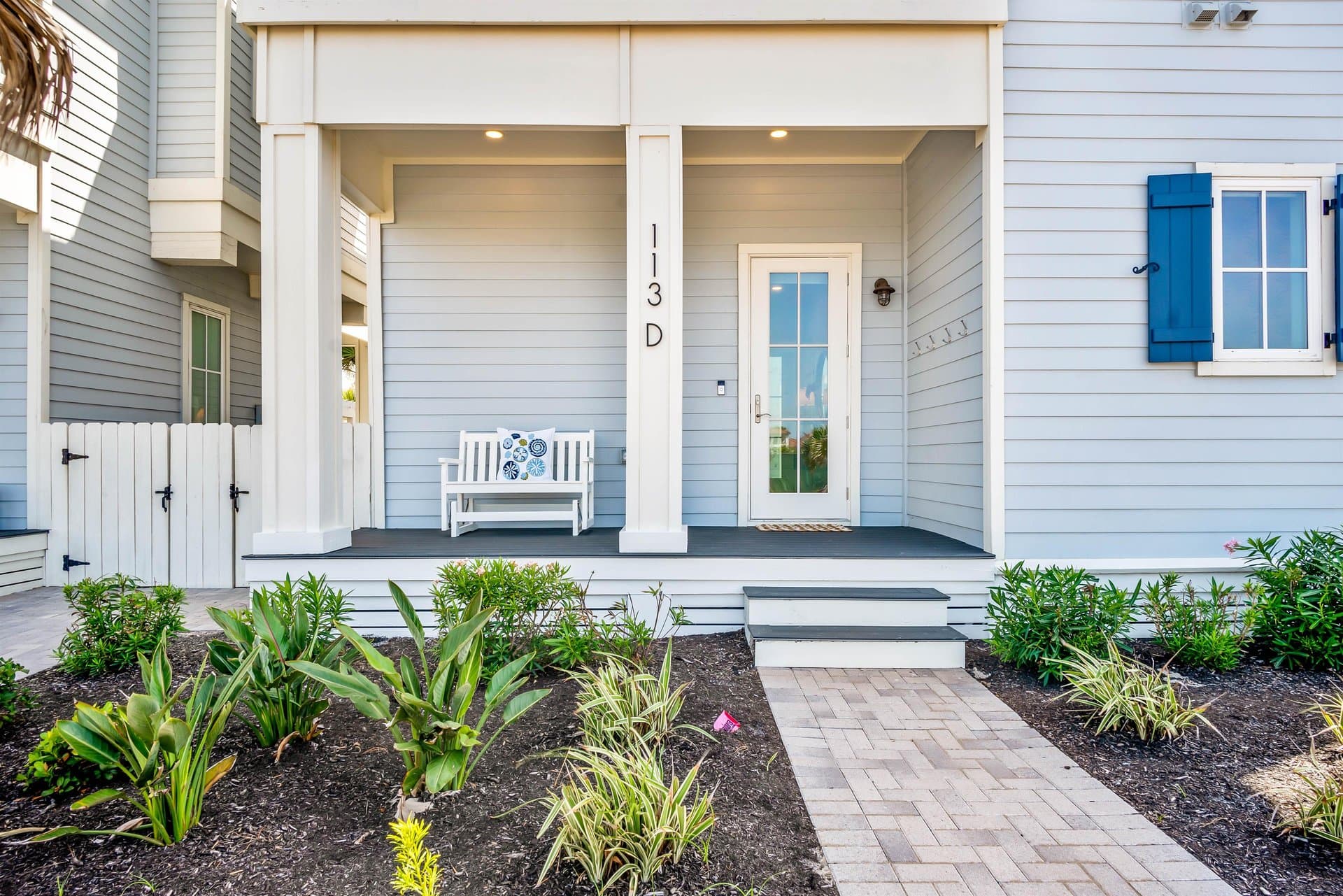 Let's "Glow" Girls - Image 29