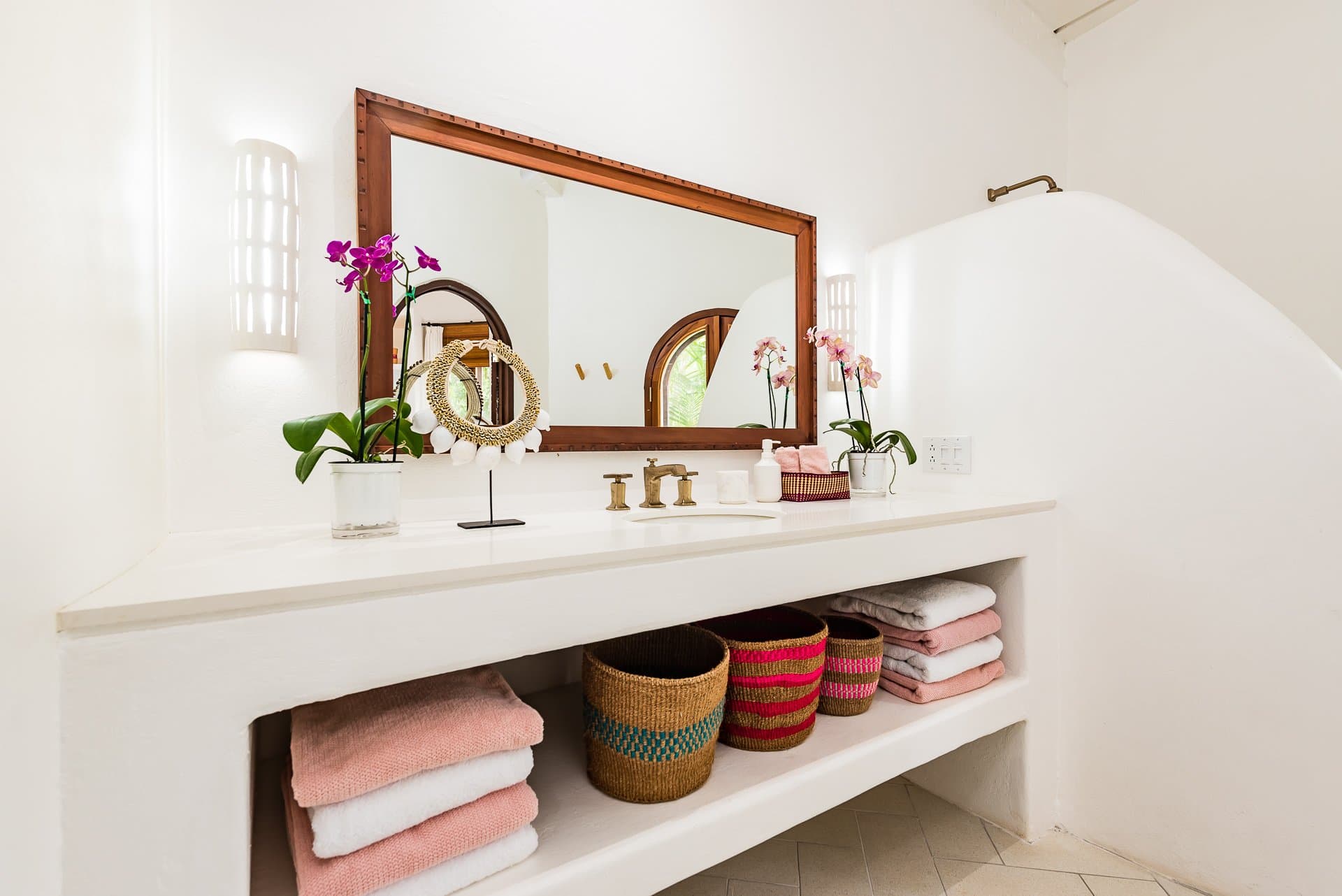 Flamingo Blu - Image 14