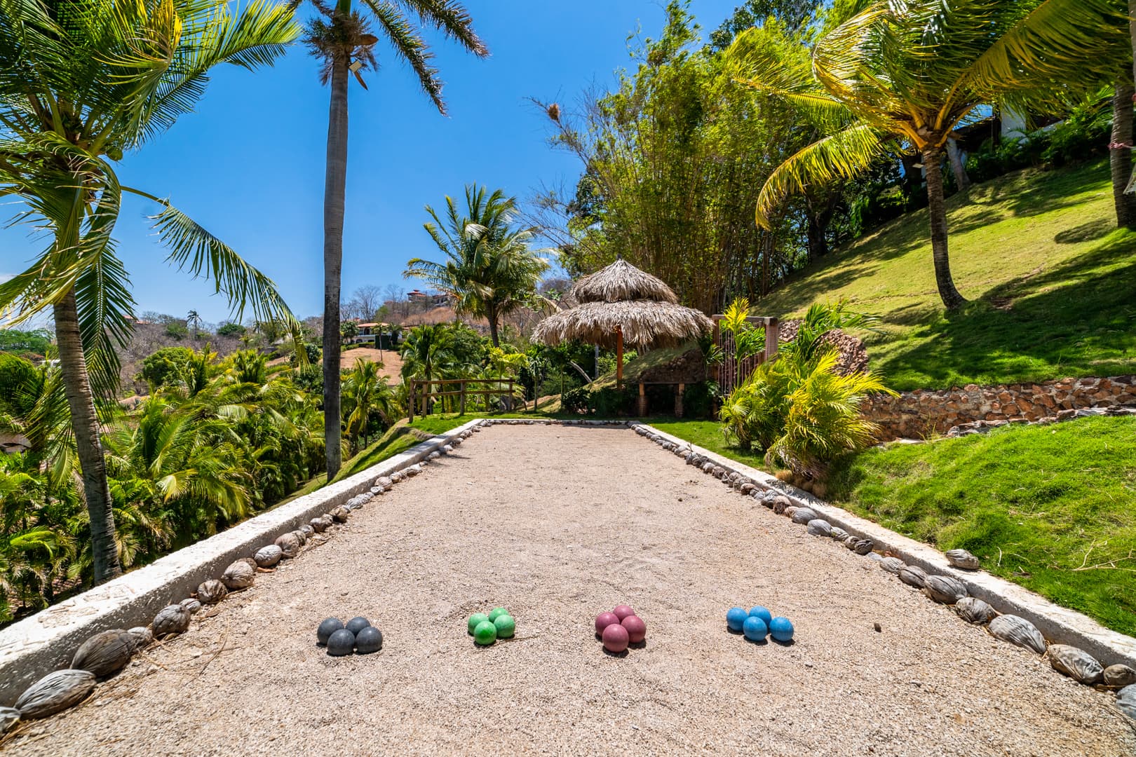 Flamingo Blu - Image 36