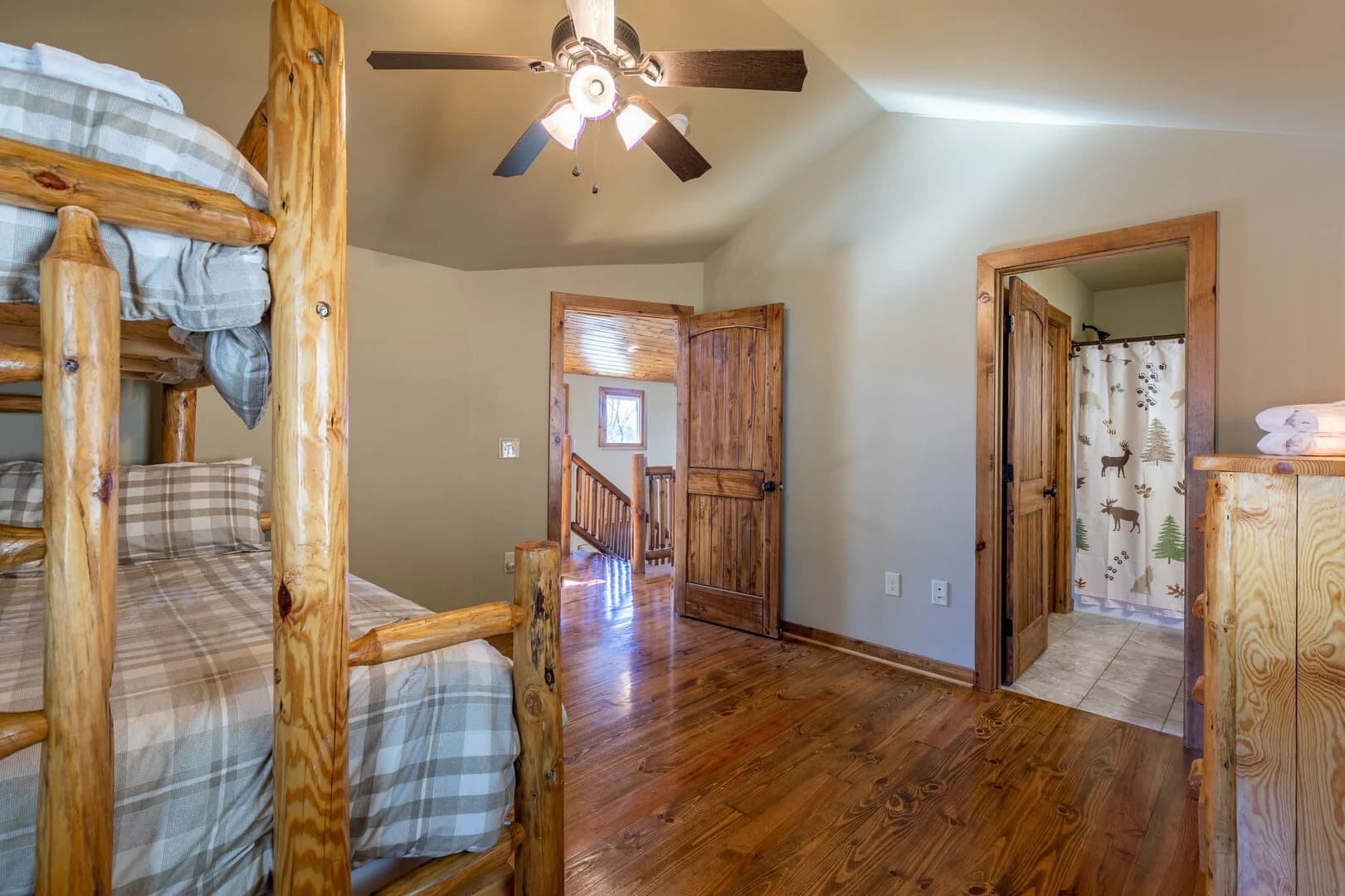 Skyland Cabin - Image 14