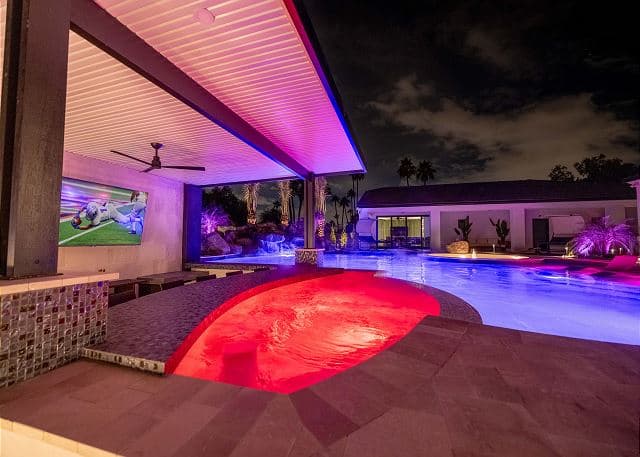 Estate on the River - Image 14