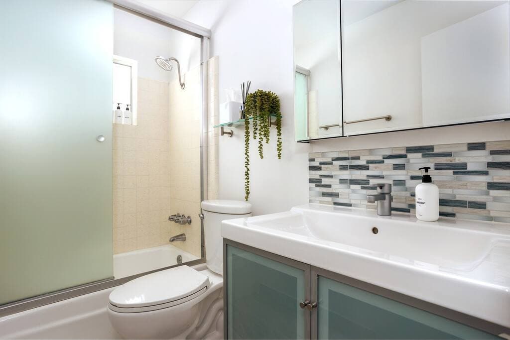 Golden Gem House - Image 46