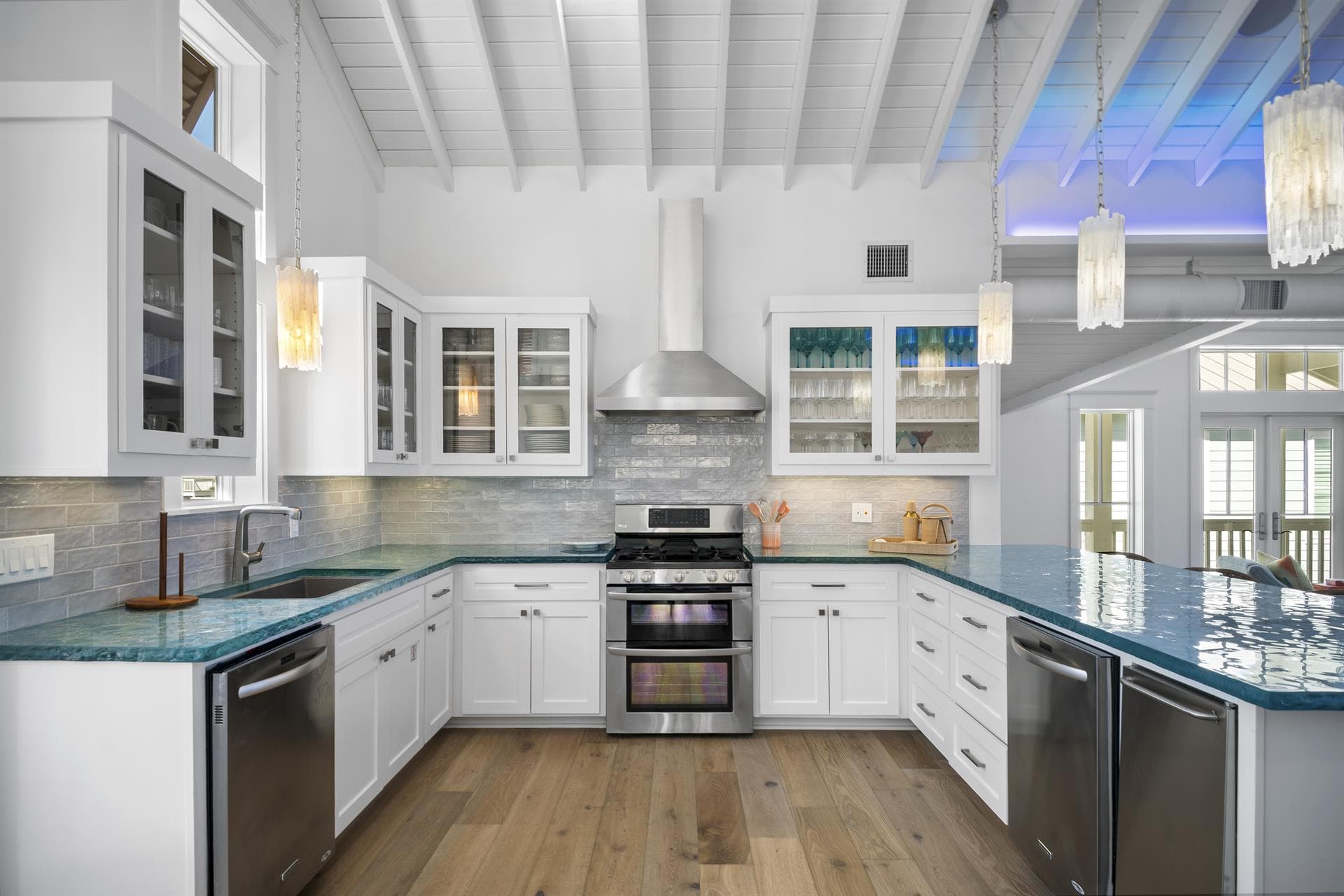 Sea of Dreams - Image 11