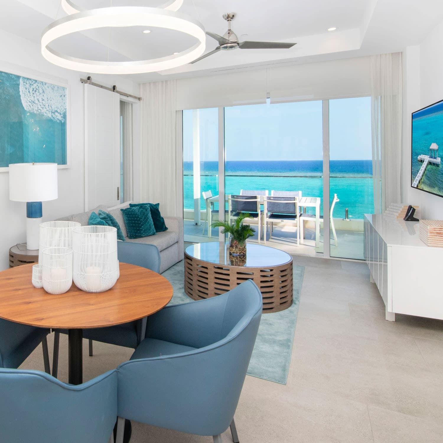 Shoreline Splendor - Image 1