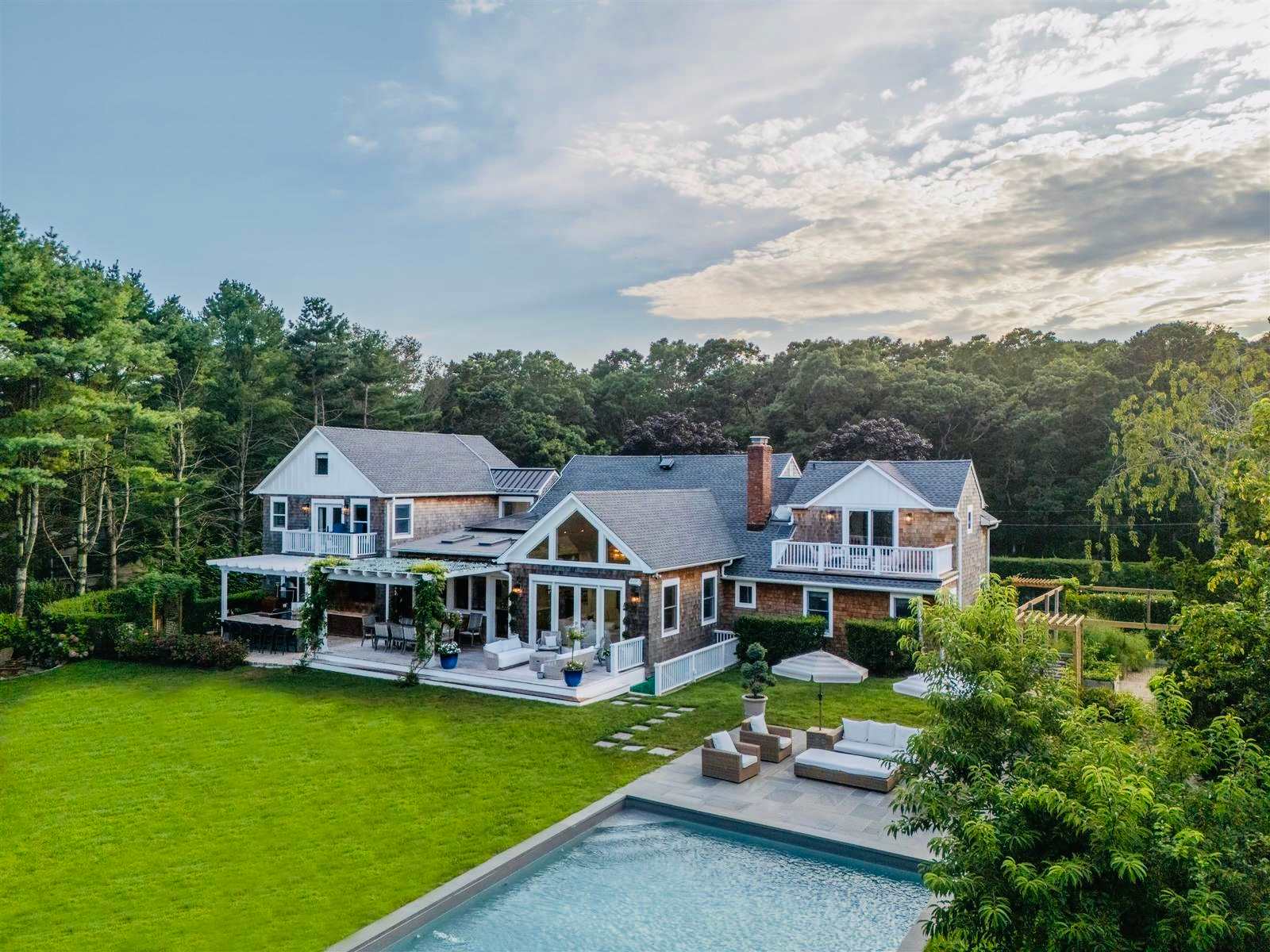 Seven Ponds Villa