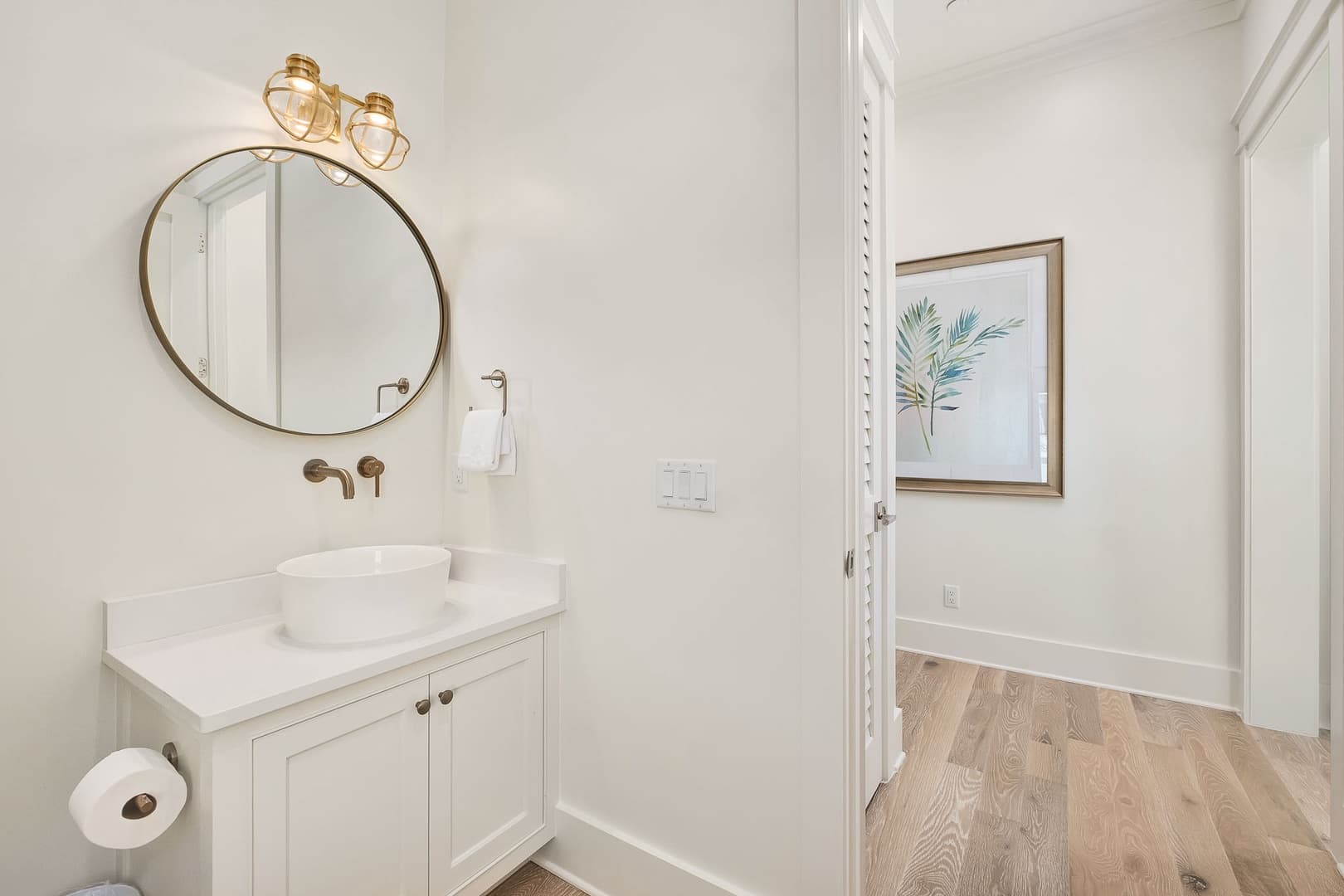 Emerald Le Luxe - Image 35