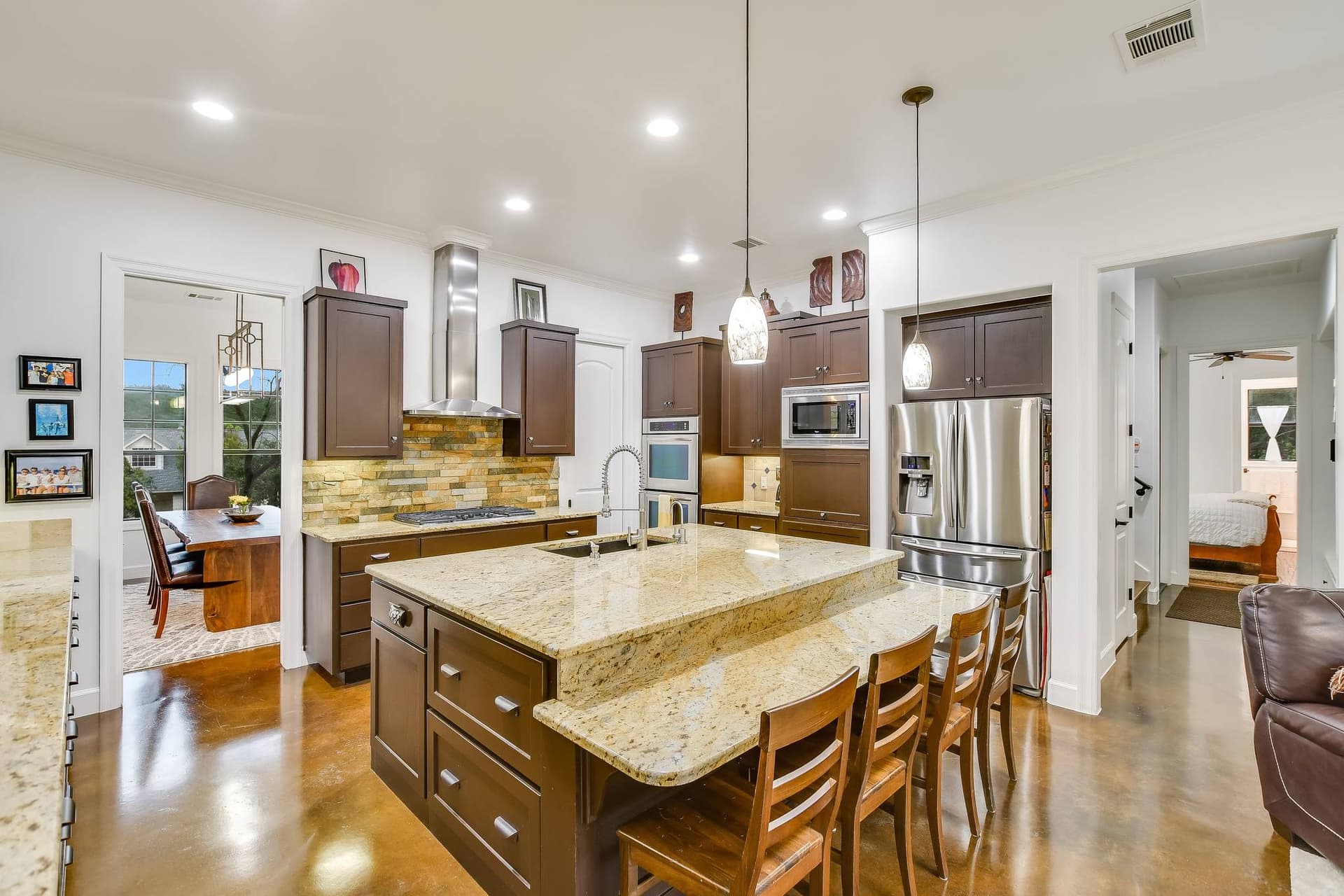 Hillside Oasis - Image 34