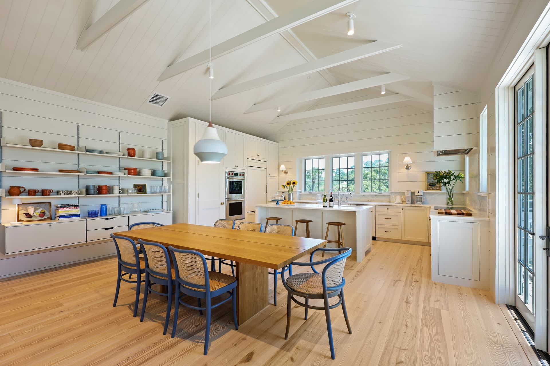 Cassina Sands - Image 5