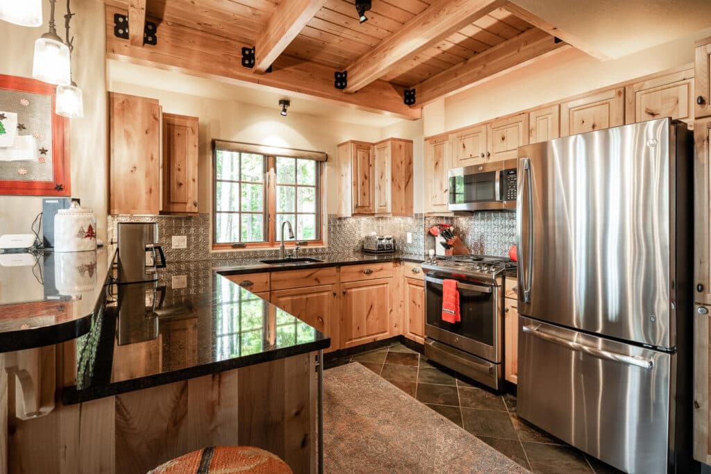 Full Moon House - Image 3