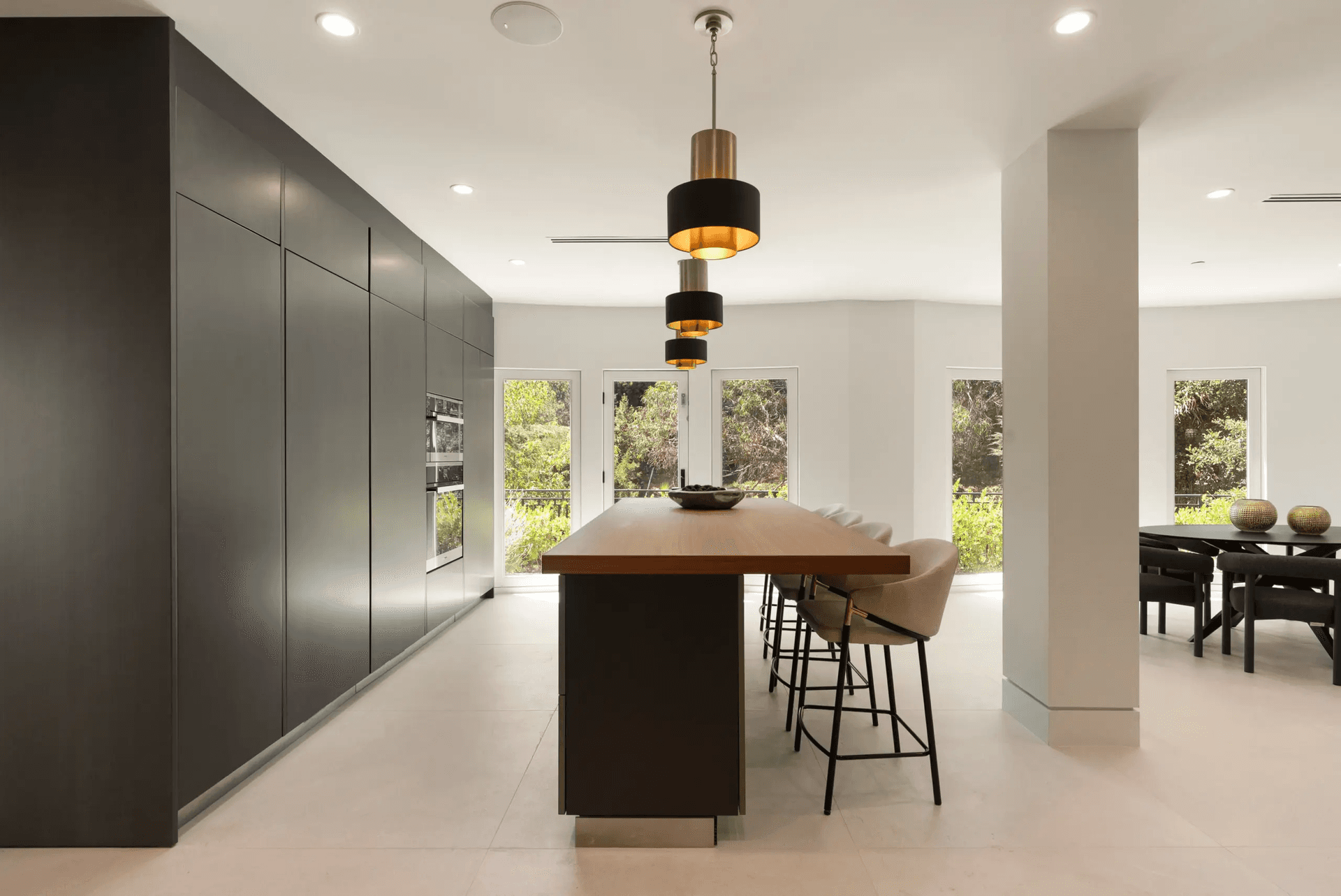 Noble Crest - Image 11