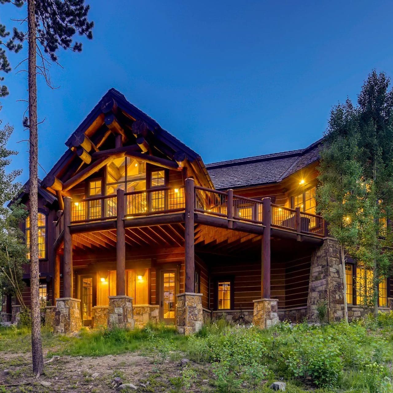 Ski Hi Lodge - Image 3