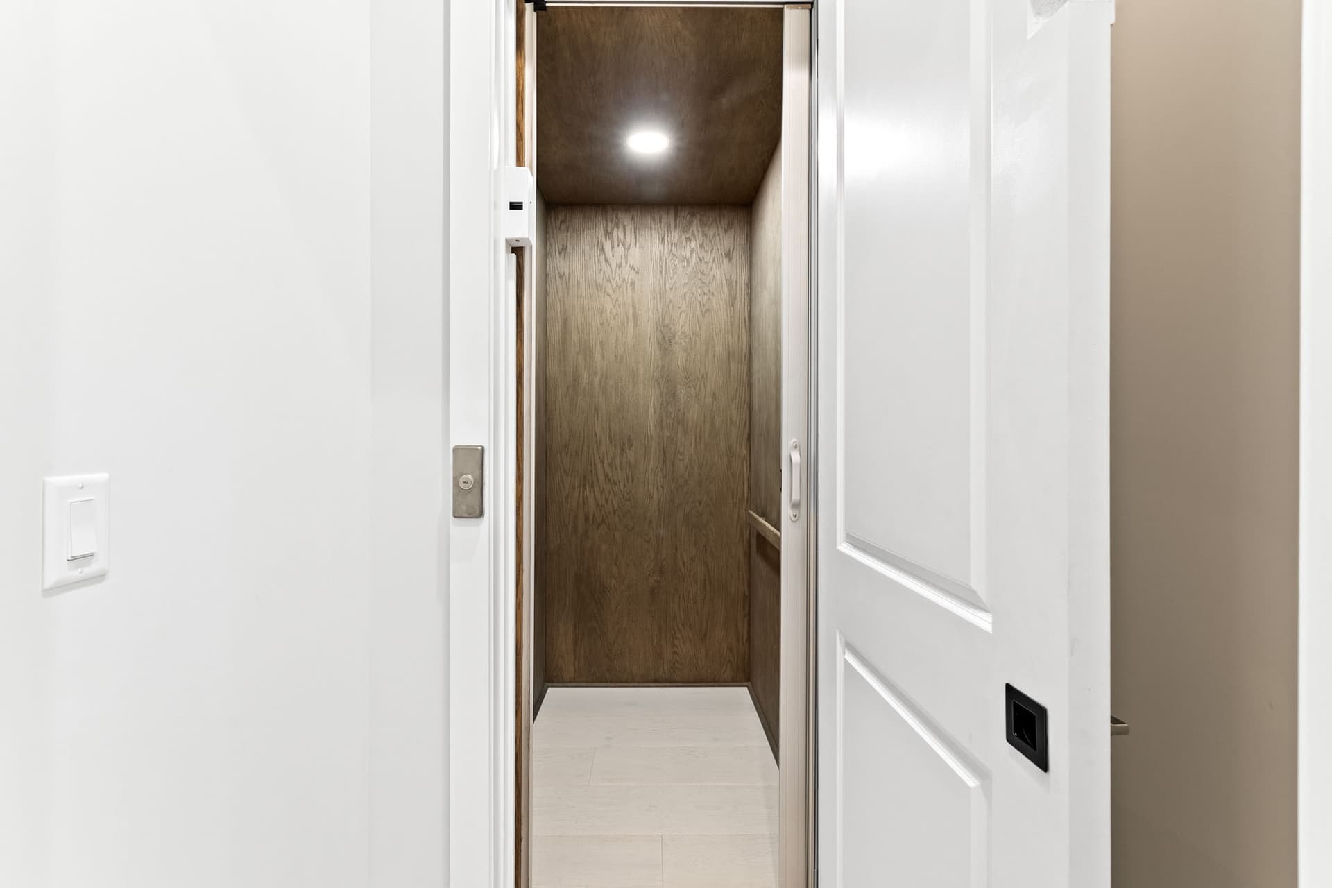 Peacock Place - Image 22