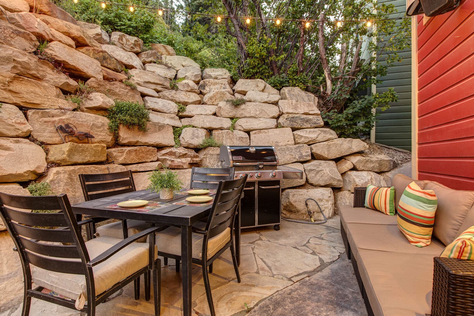 Daly Canyon House - Image 4