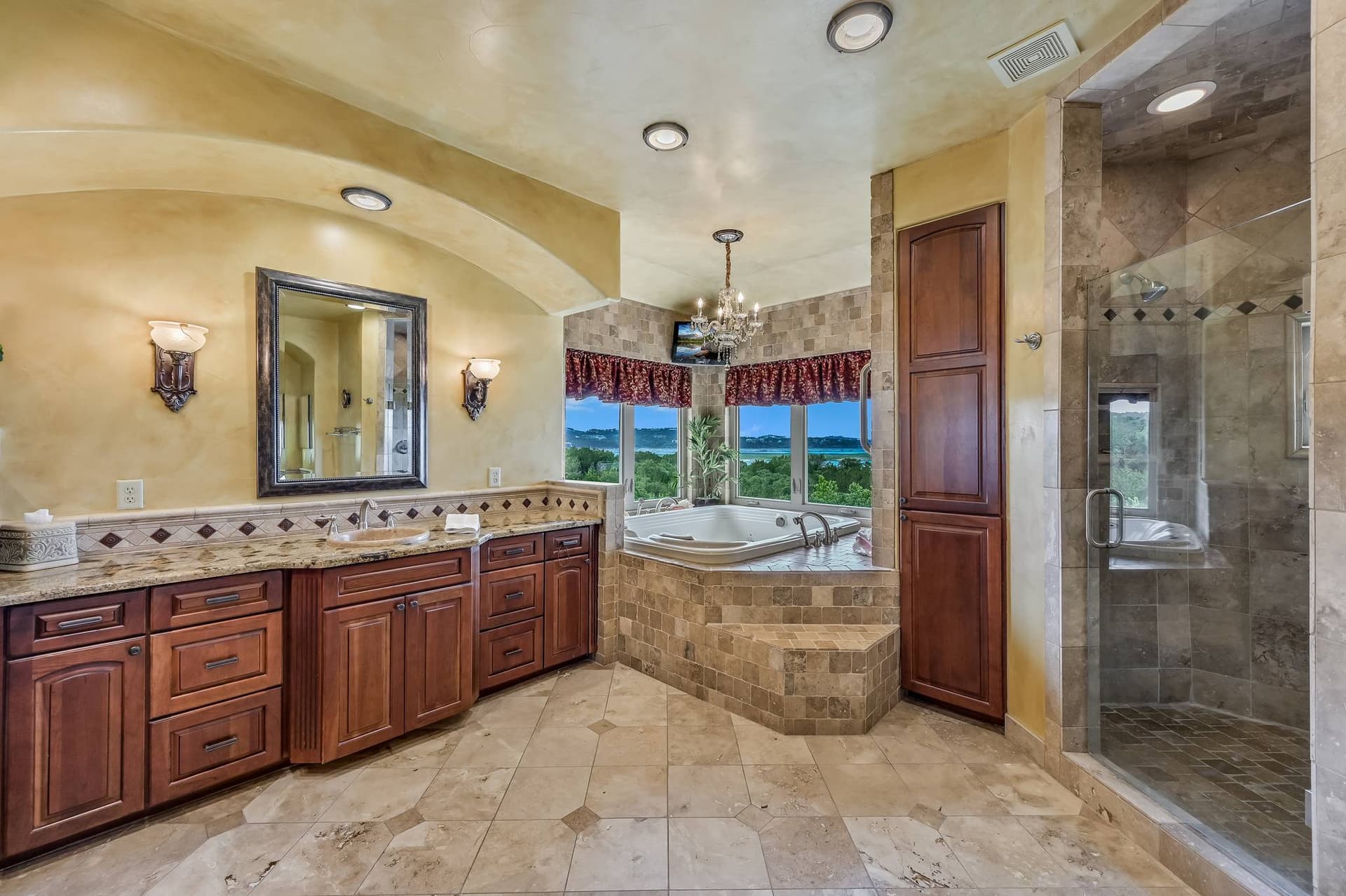 Palms on Lake Travis - Image 30