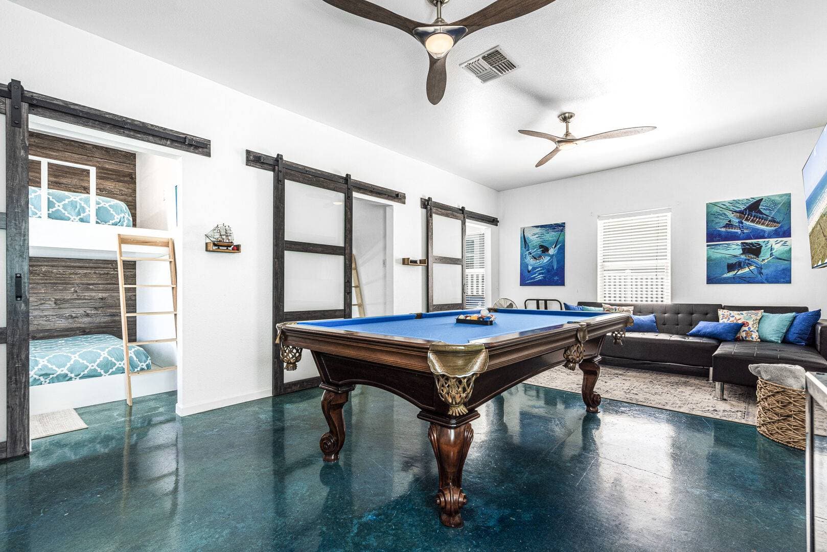 Blue Fin Oasis - Image 17