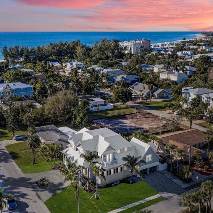 Just Beachy - Image 44