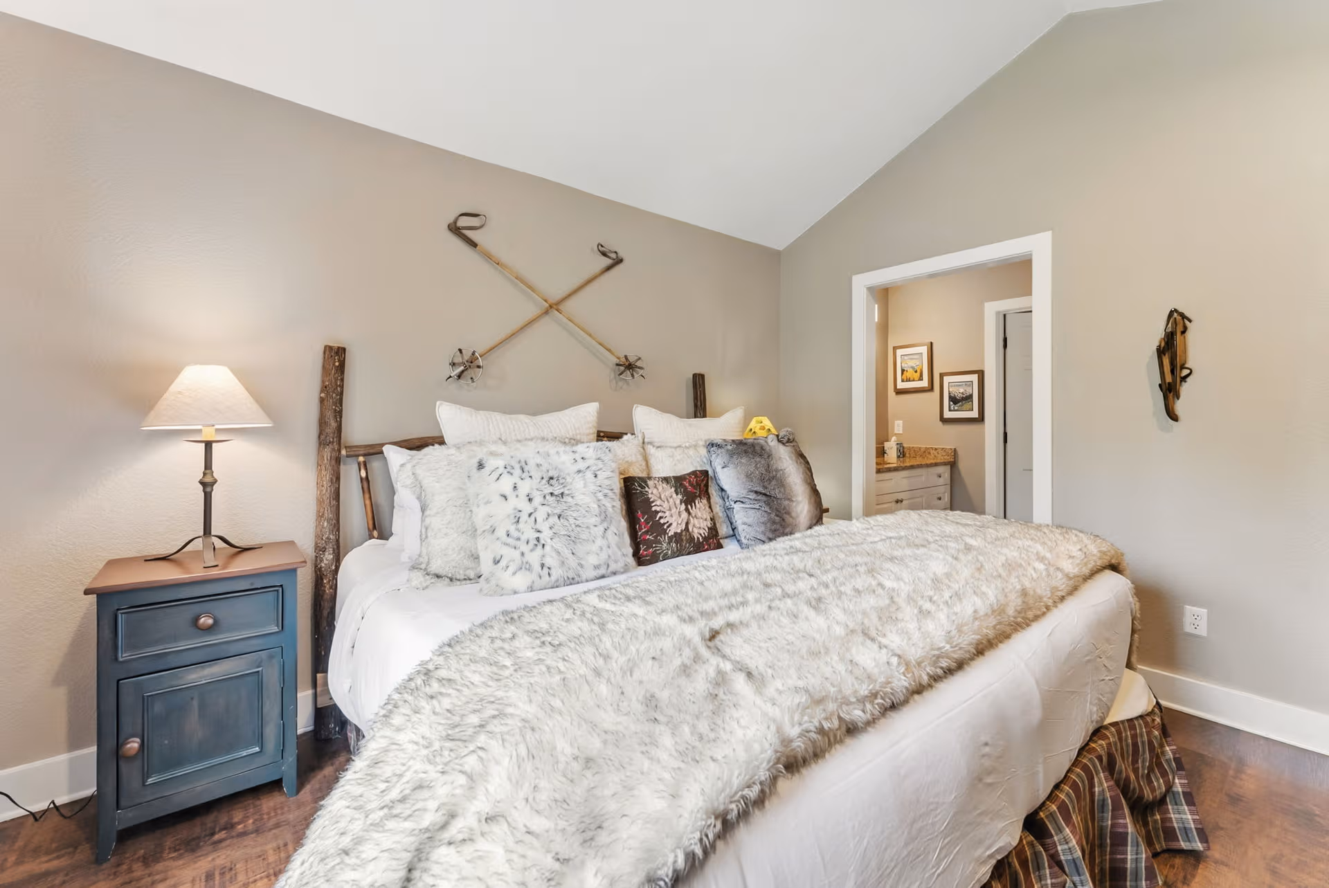 Peak 8 Lodge - Image 19