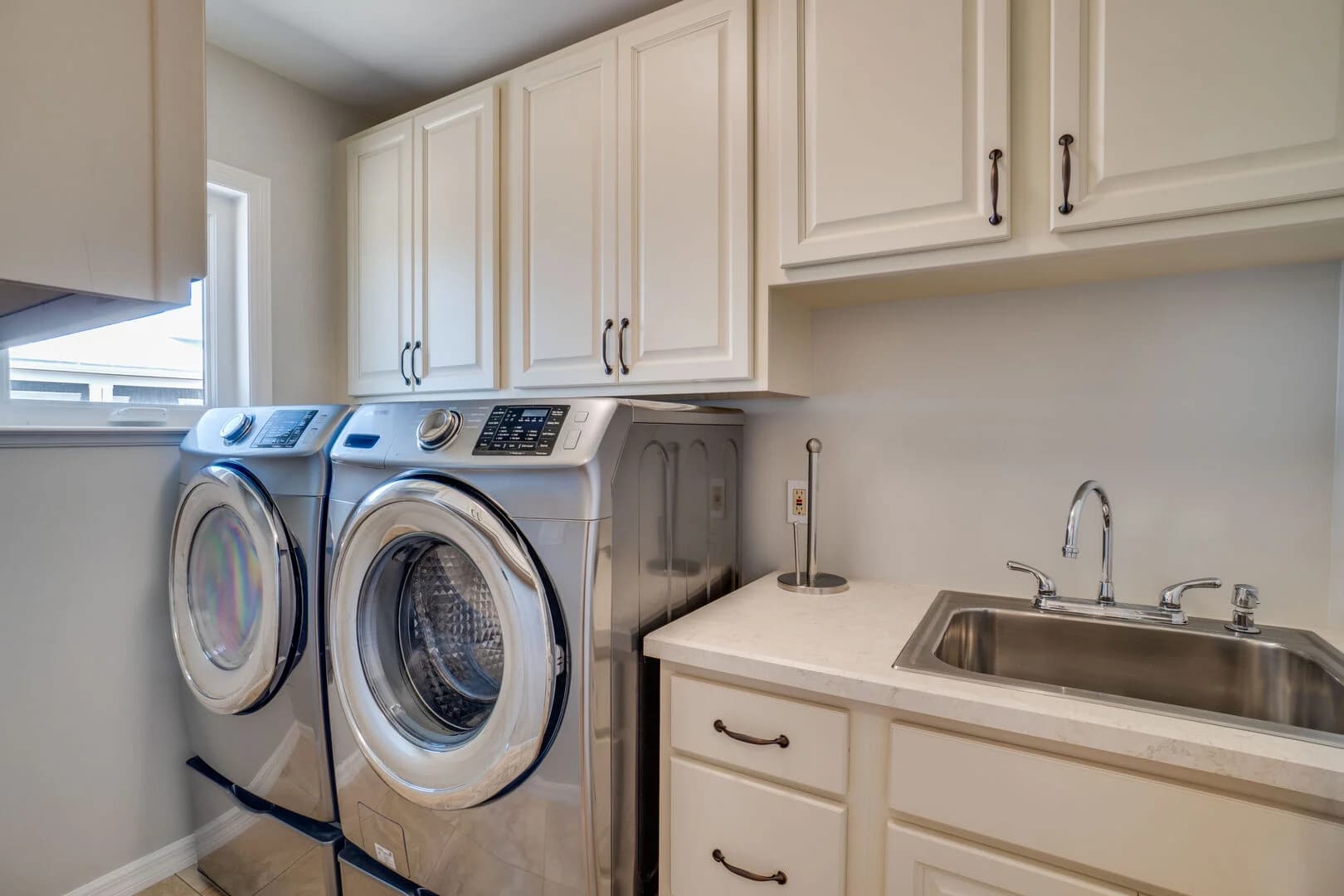 Dream Weaver - Image 27