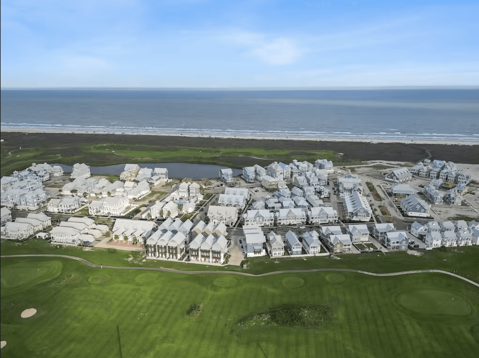 Beach Ball House - Image 46