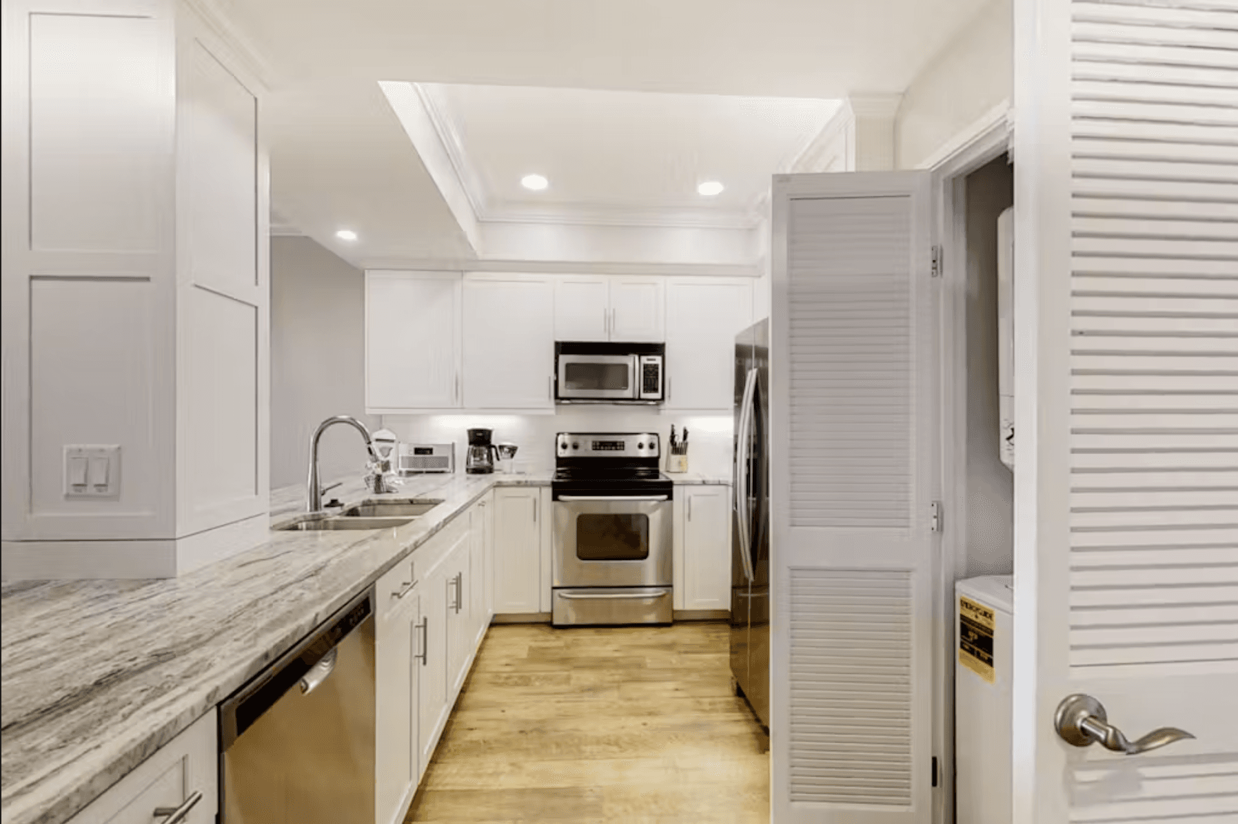 Summit Residence #804 - Image 4