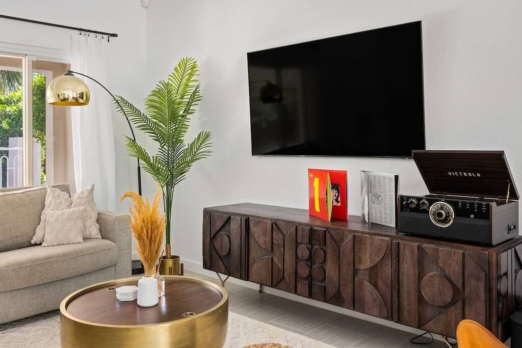 Lux Palmas - Image 5