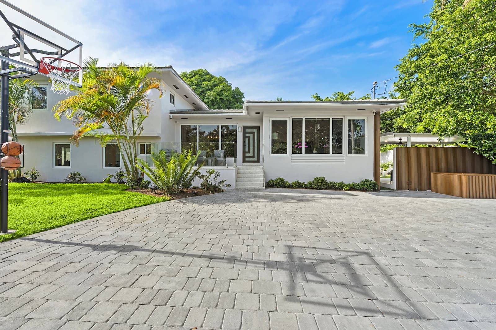 Villa Faith - Image 2