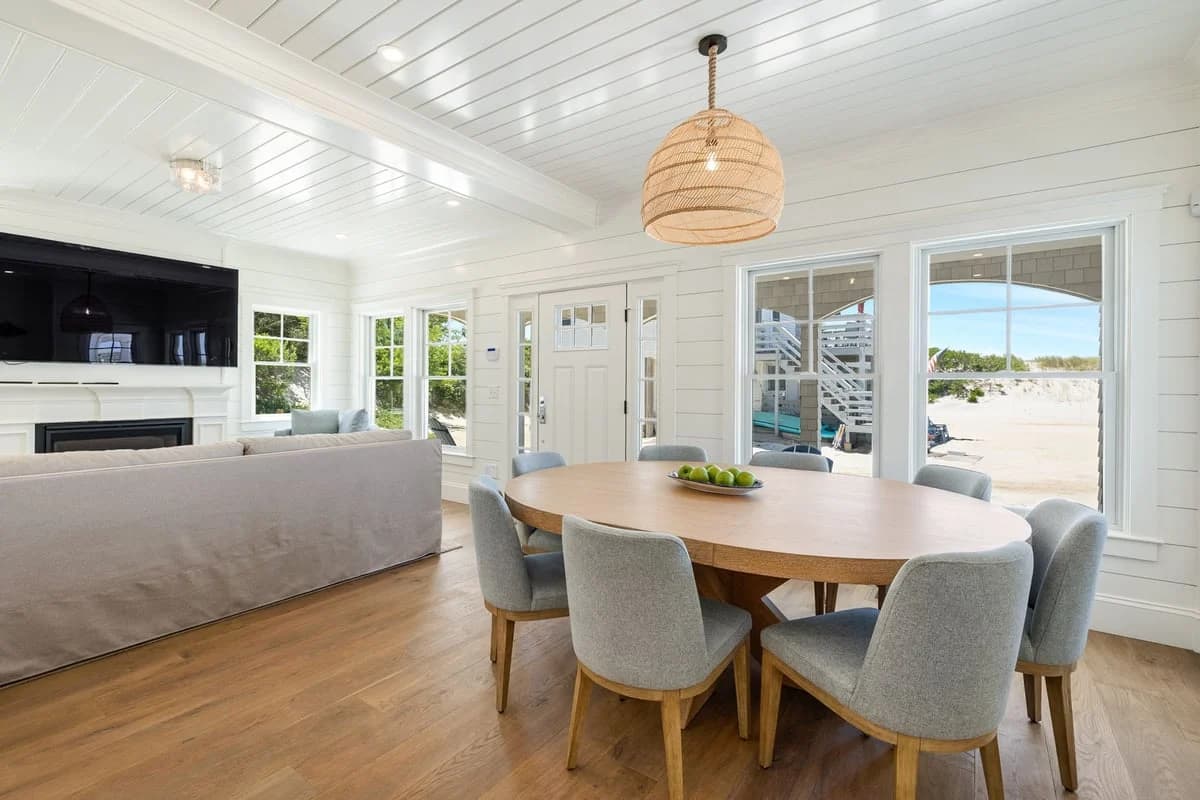 Mayflower Sands - Image 9