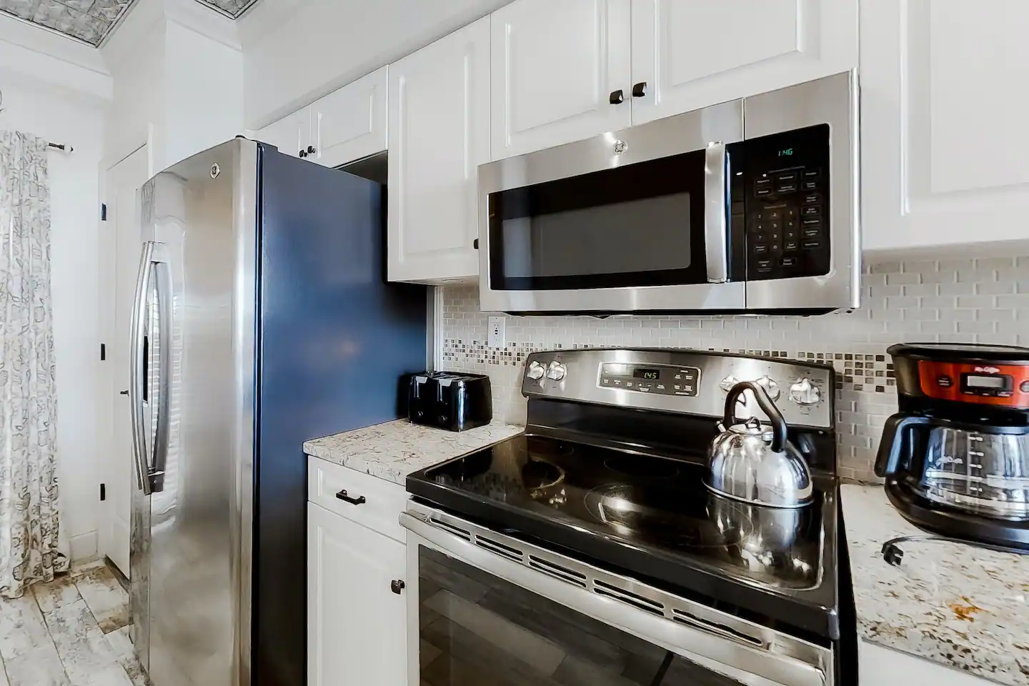 High Pointe 2323 Home - Image 5