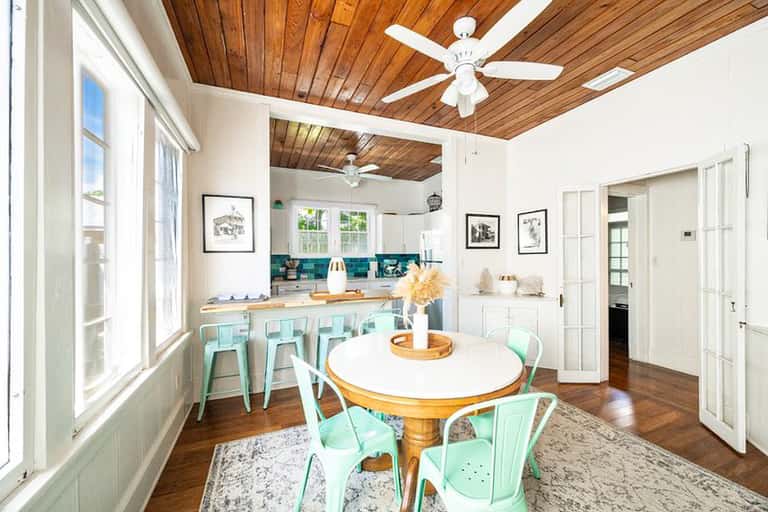 Papa's Hideaway - Image 5