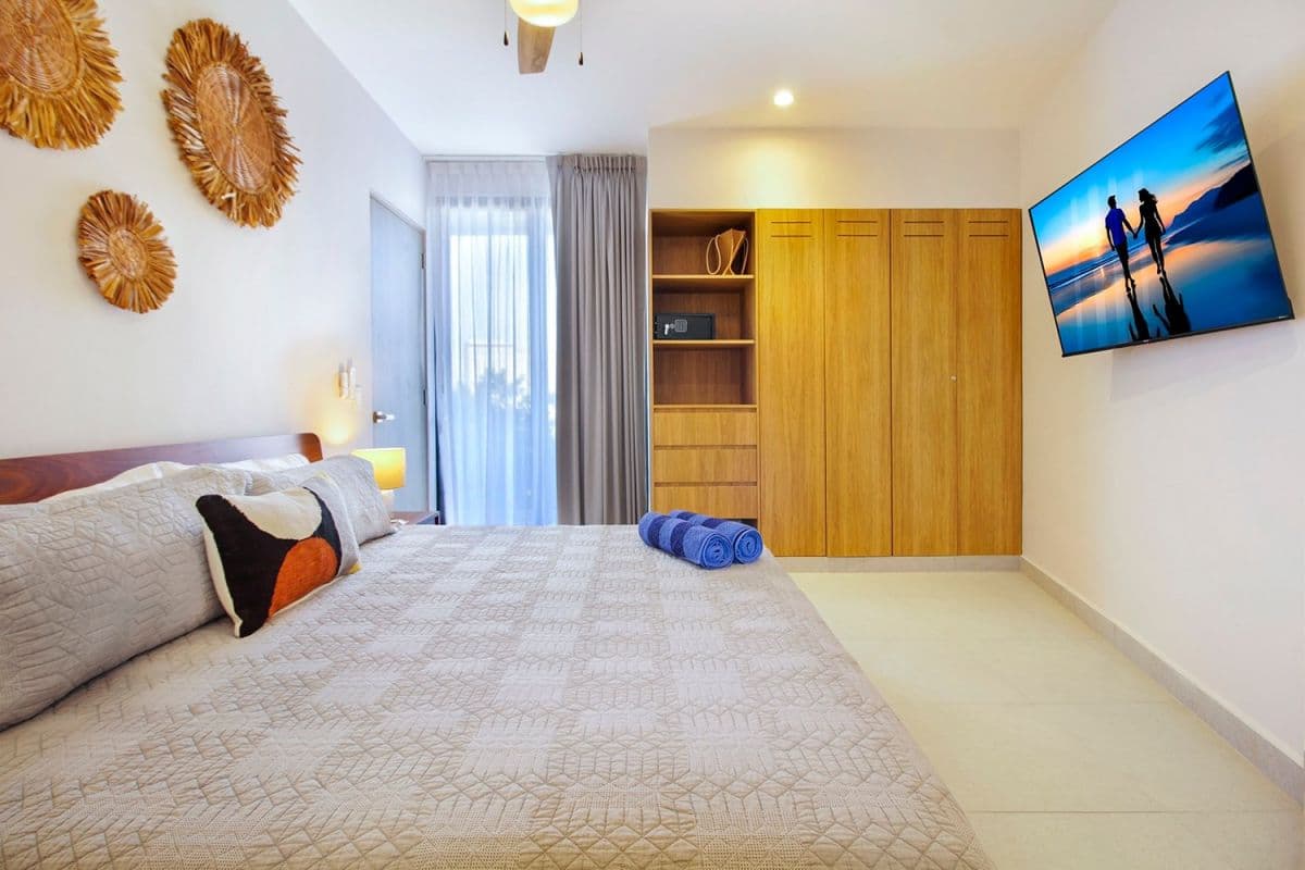 Riviera Echo - Image 12