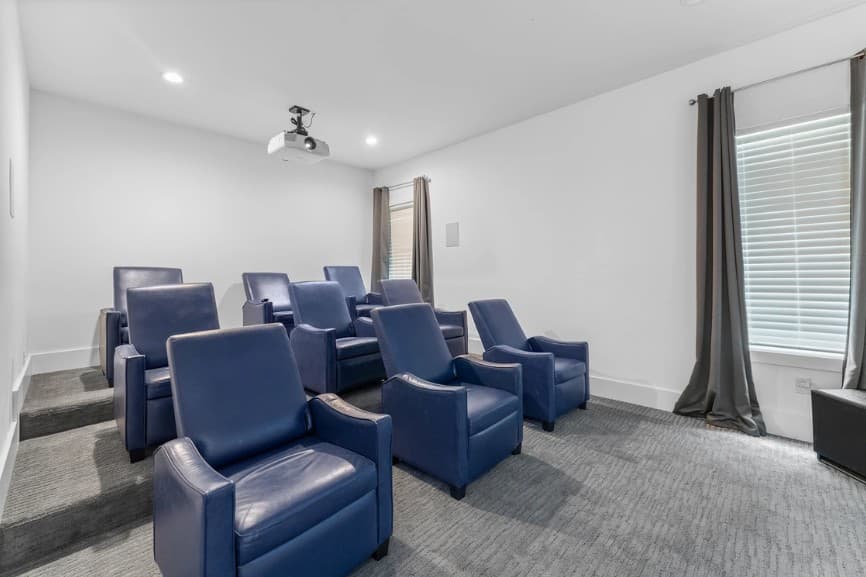 Ohana Grande - Image 14