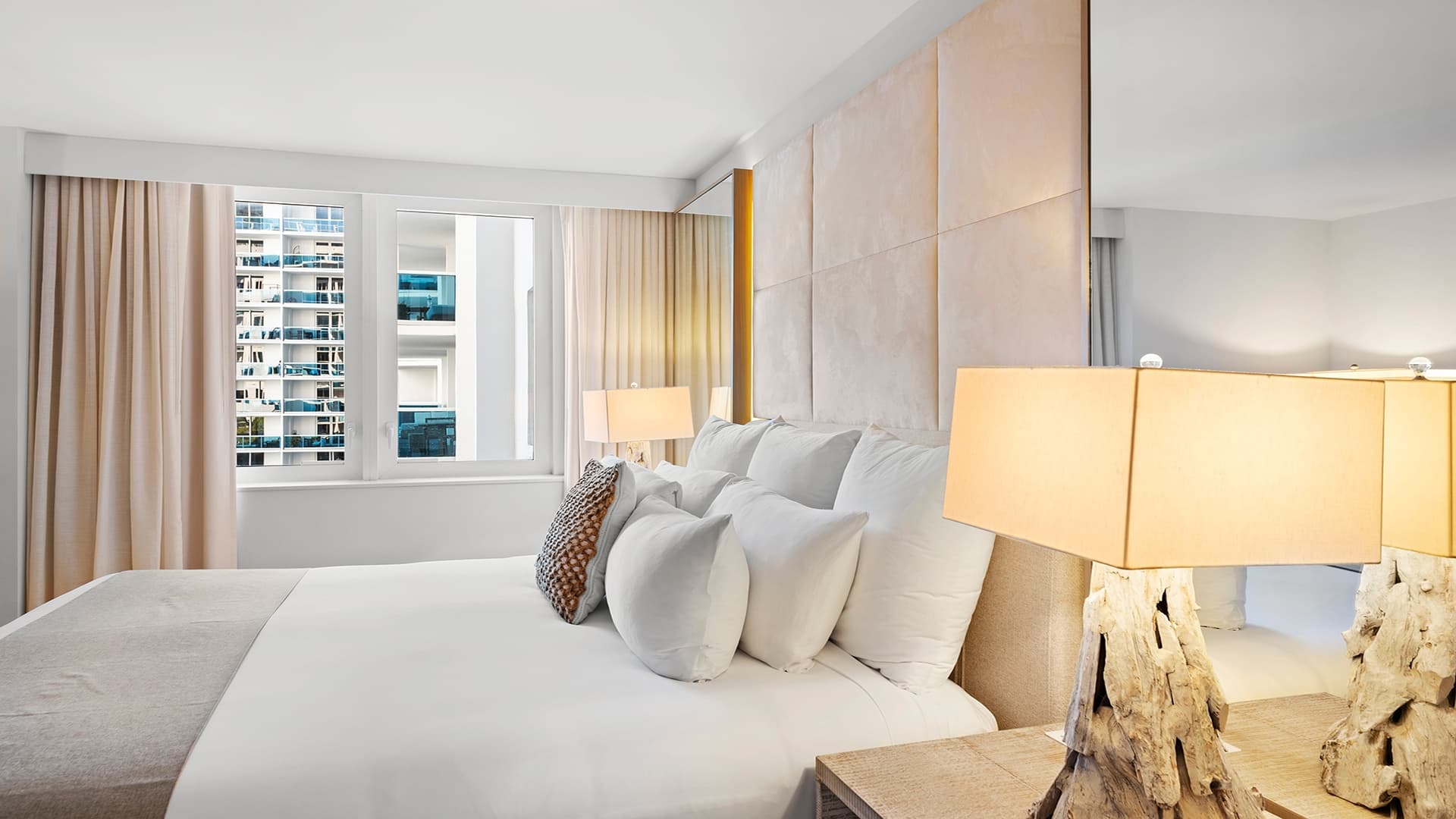 1 Hotel & Homes Residence #904 - Image 29