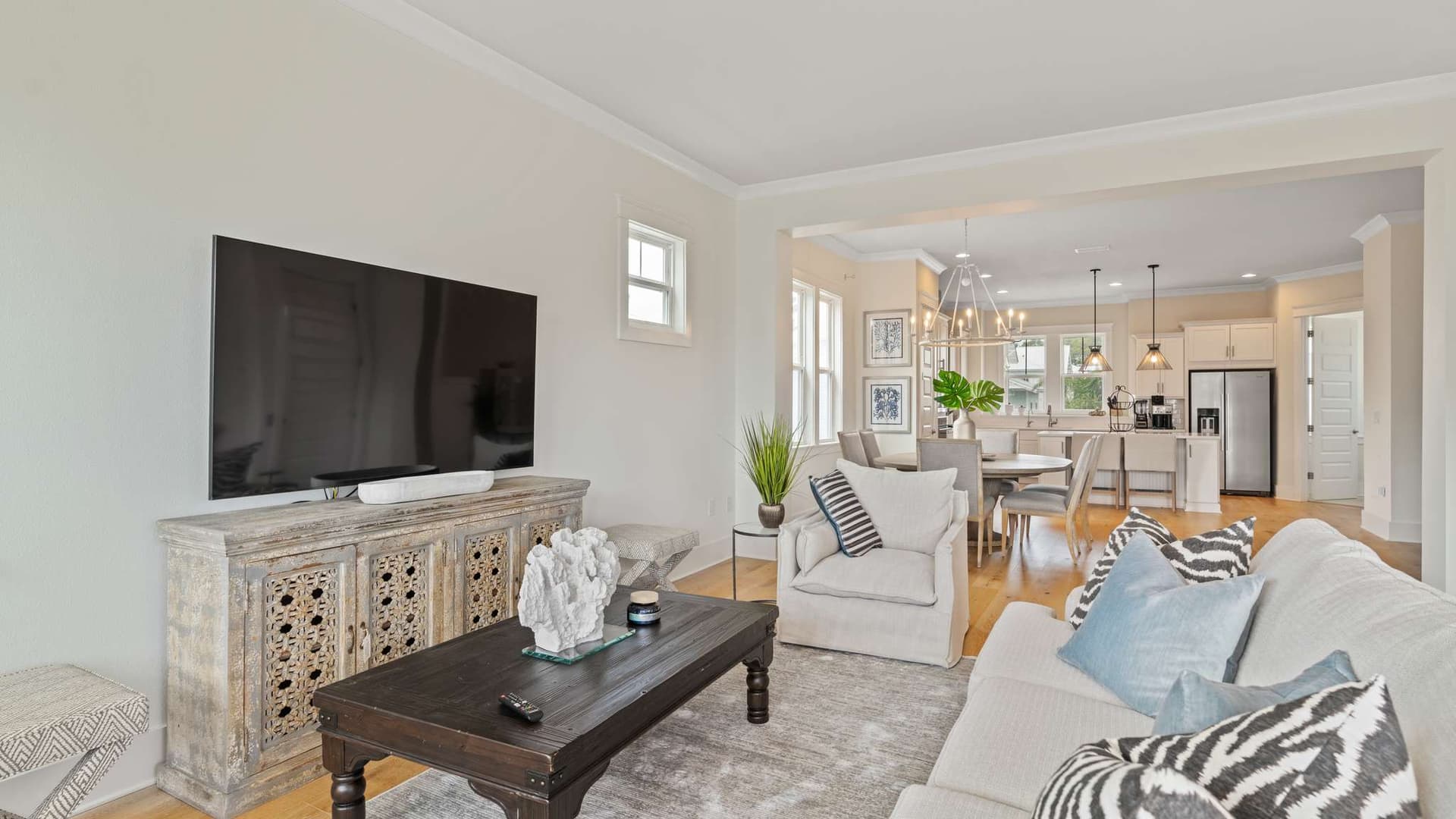 Grande Pointe Escape - Image 3