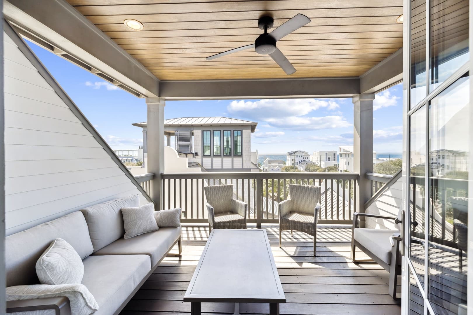 Peacock Place - Image 52