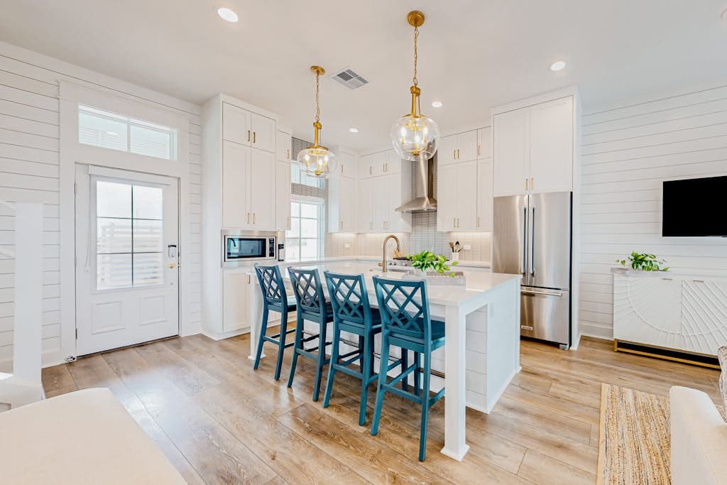 Mermaid's Tail - Image 5