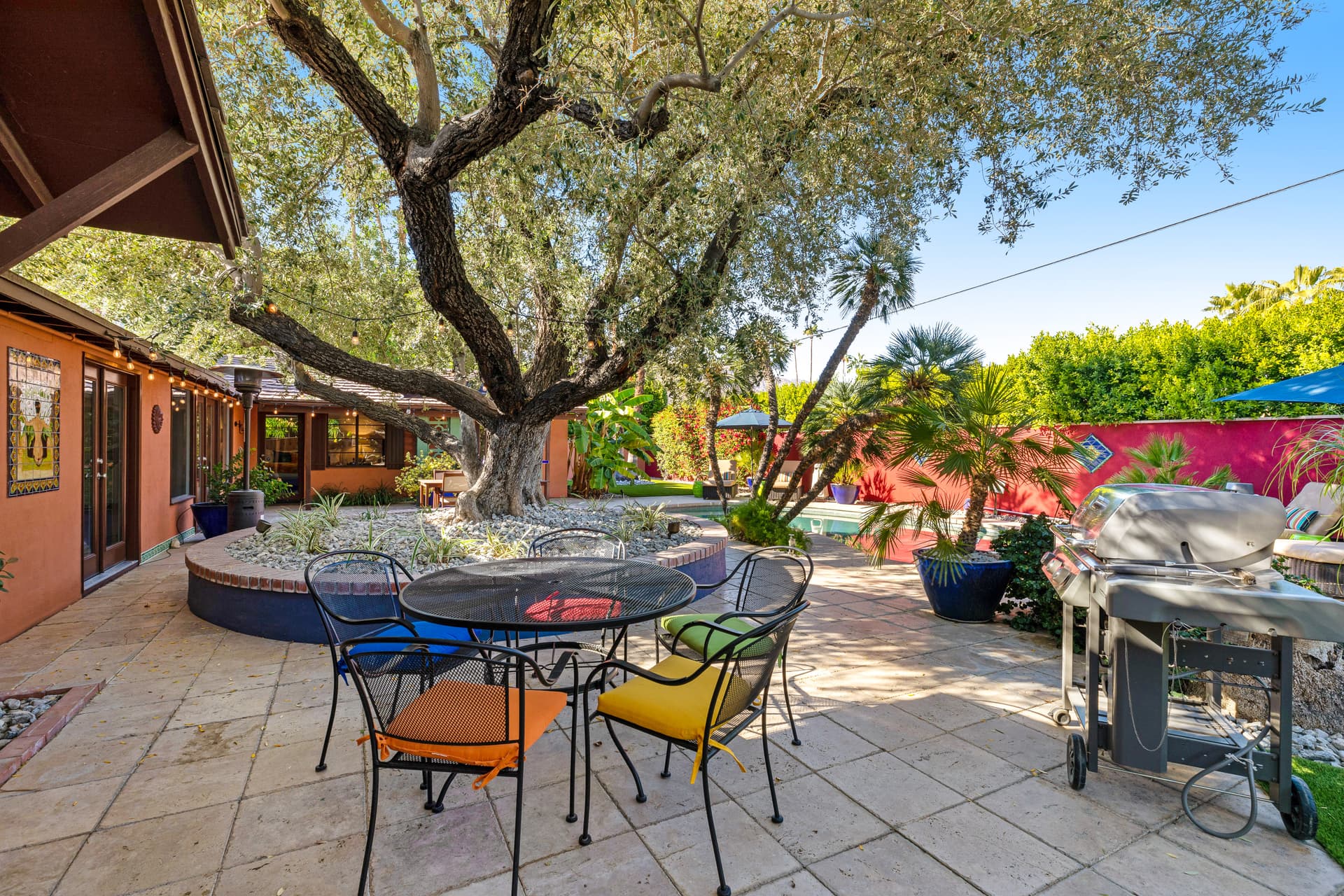 Oliver's Oasis Home - Image 24