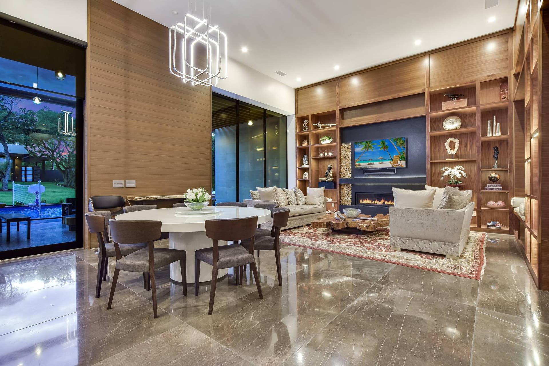 Austin Pinnacle - Image 4