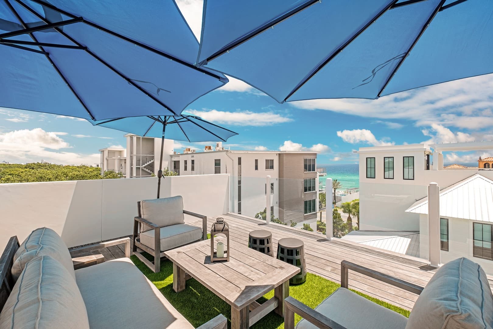 Summer Nights - Image 40