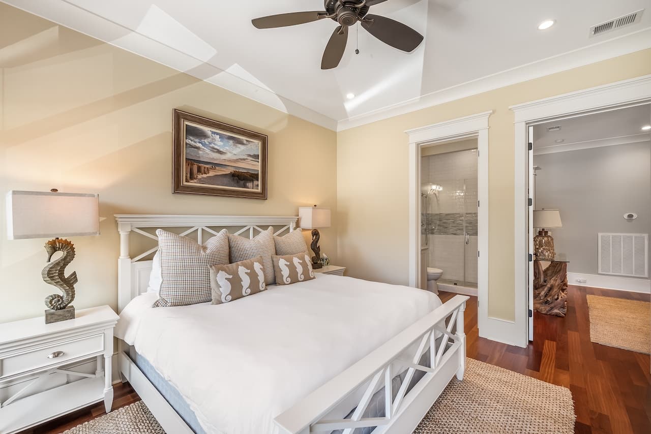 Shore Thing - Image 44