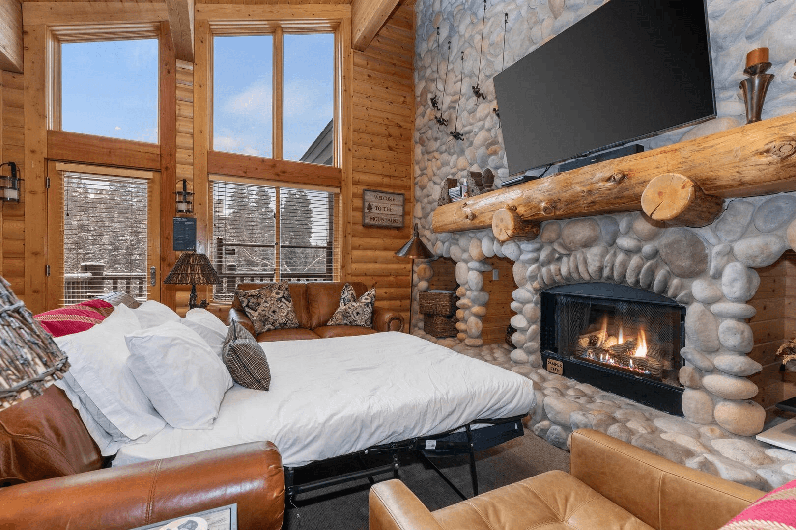 Bear Home - Image 10