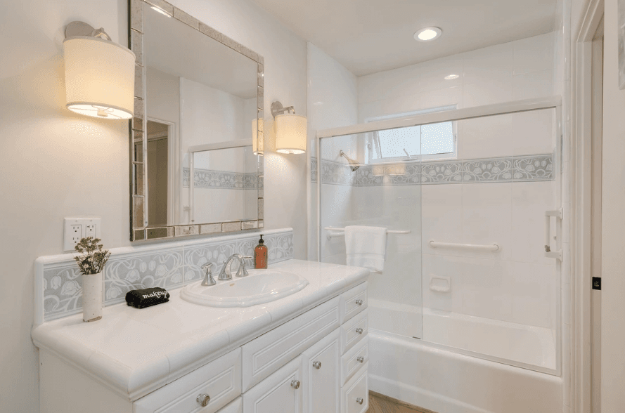 Beach Break - Image 22