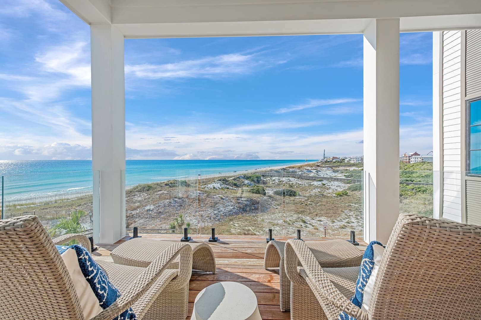 Emerald Le Luxe - Image 58