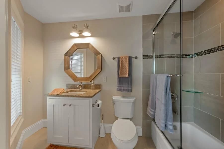 Chasing Sunsets - Image 21