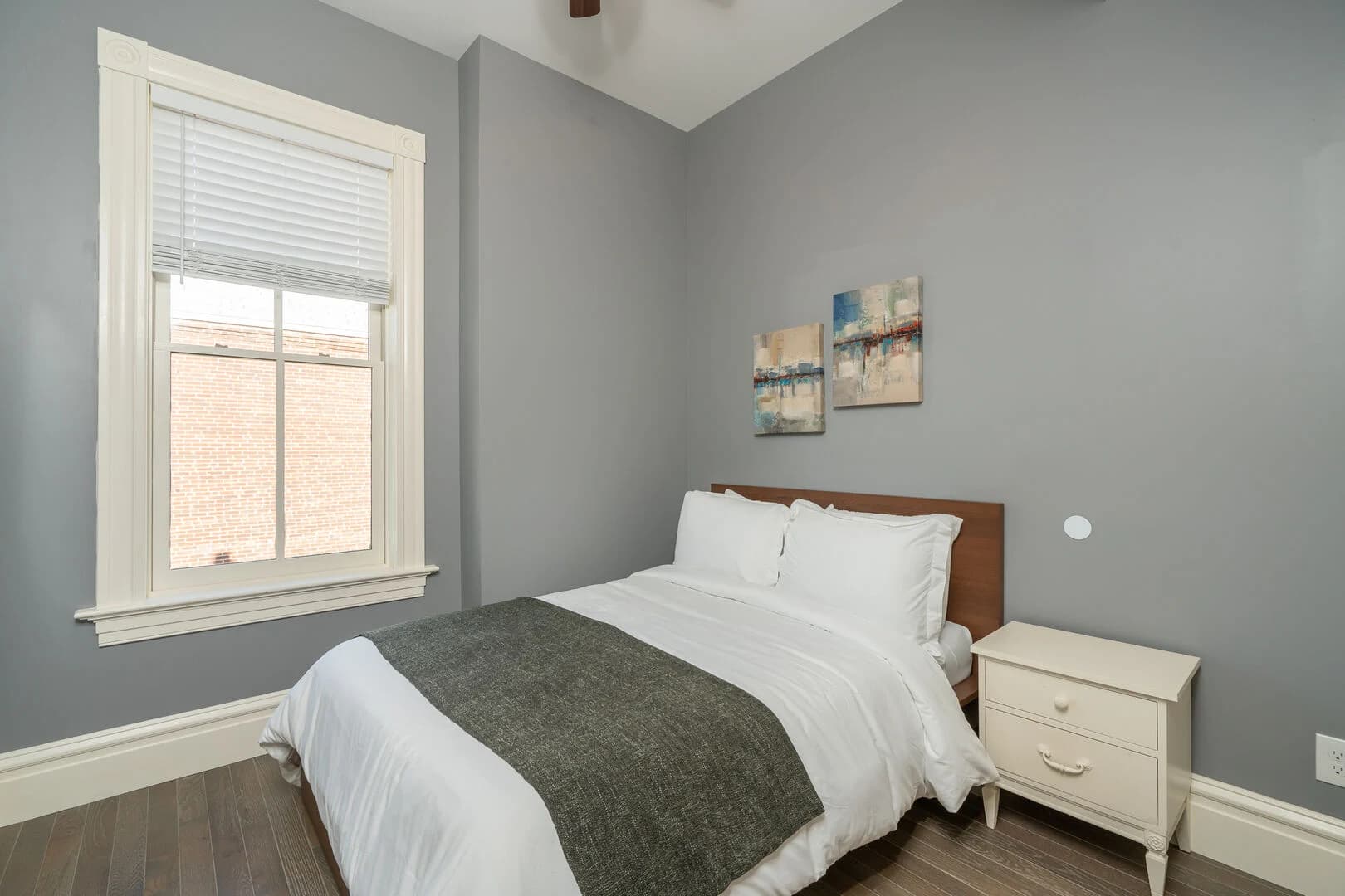 Grove Luxe Haven - Image 13