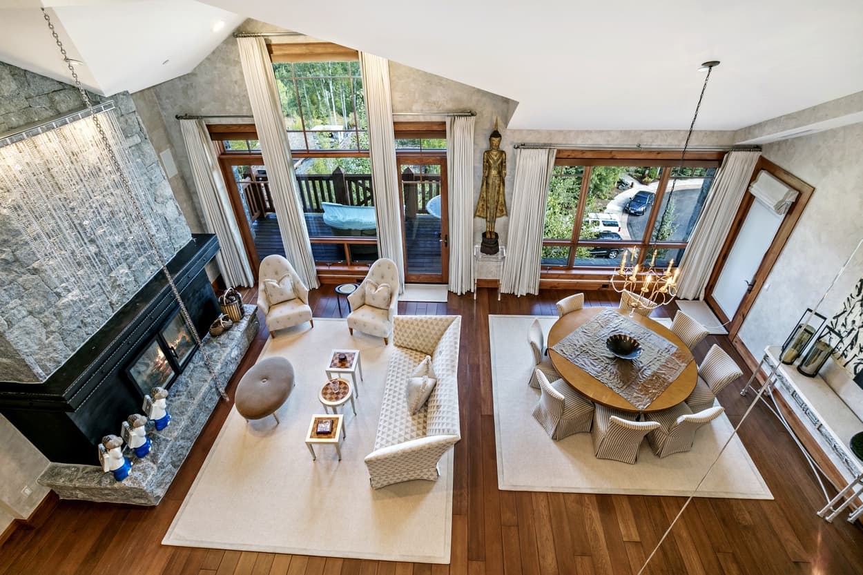 Snowflake Chateau At Hummingbird Lodge - Image 8