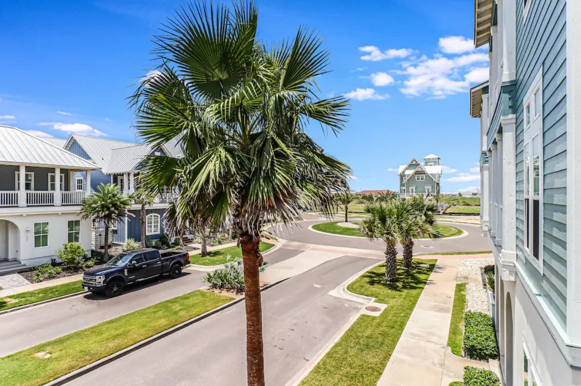 Doctor's Orders Residence - Image 29