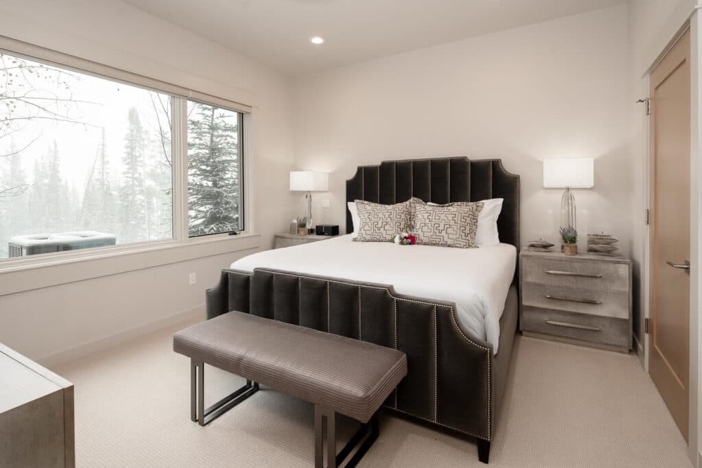 Lodgeside Pass - Image 18